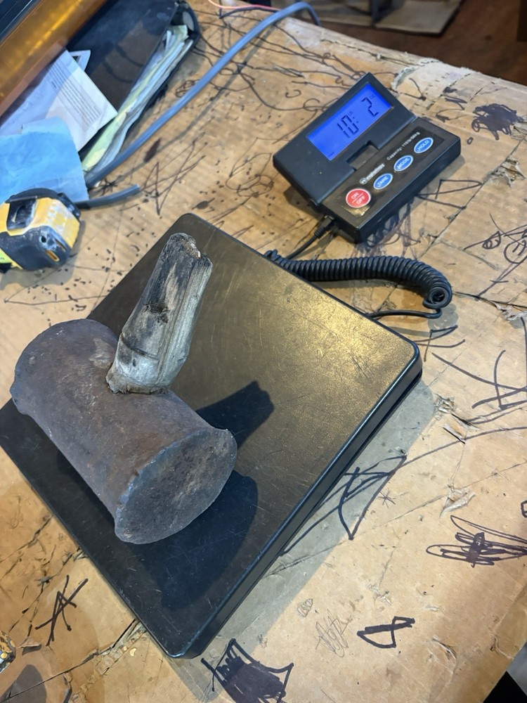9.5 Lb Hammer Head Round Older Style Broken Handle