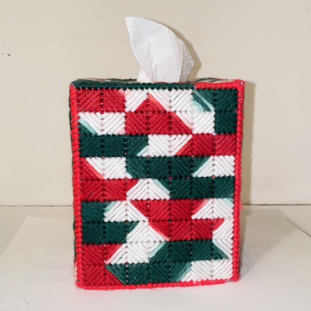 Vintage Decorative Christmas Tissue Box Cover Plastic Canvas Needlework