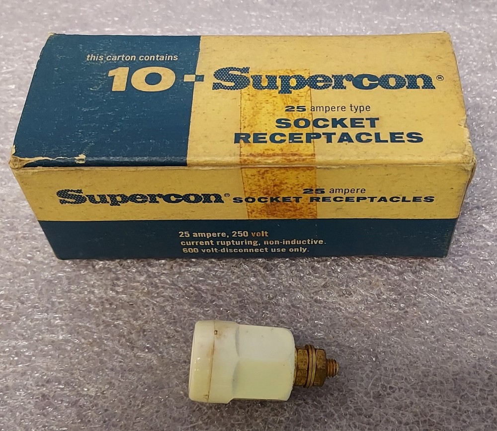 '1 PIECE' - PN# RS25GWT - SUPERIOR / SUPERCON - SOCKET RECEPTACLE WHITE 25AMP
