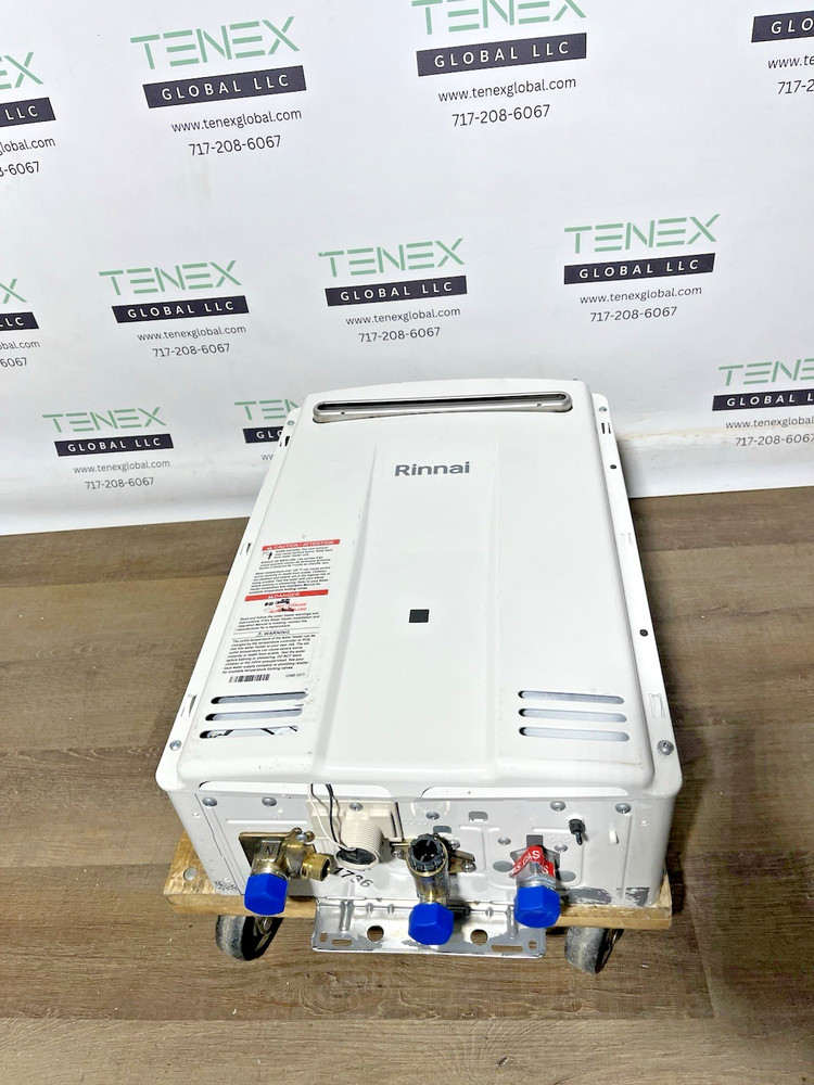 Rinnai V53DeN Outdoor Tankless Water 120k BTU Natural Gas (C-8 #1736)