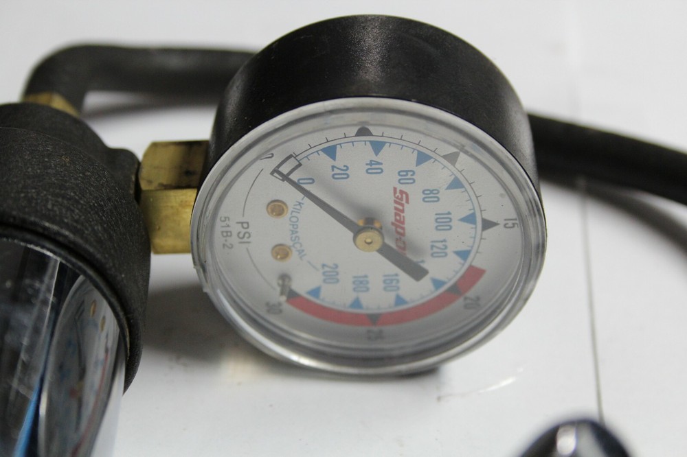 SNAP-ON TOOLS Cooling System Pressure Tester USA