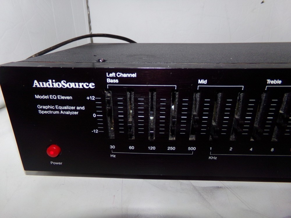 Vintage 1990s AUDIO SOURCE EQ Eleven Stereo Graphic Equalizer Spectrum Analyzer