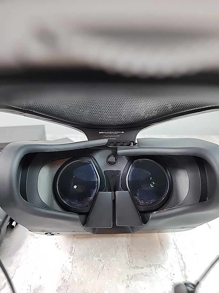 SONY PS4 VR Headset with Camera Bundle (PS4, Model CUH-ZVR2) Tested Working