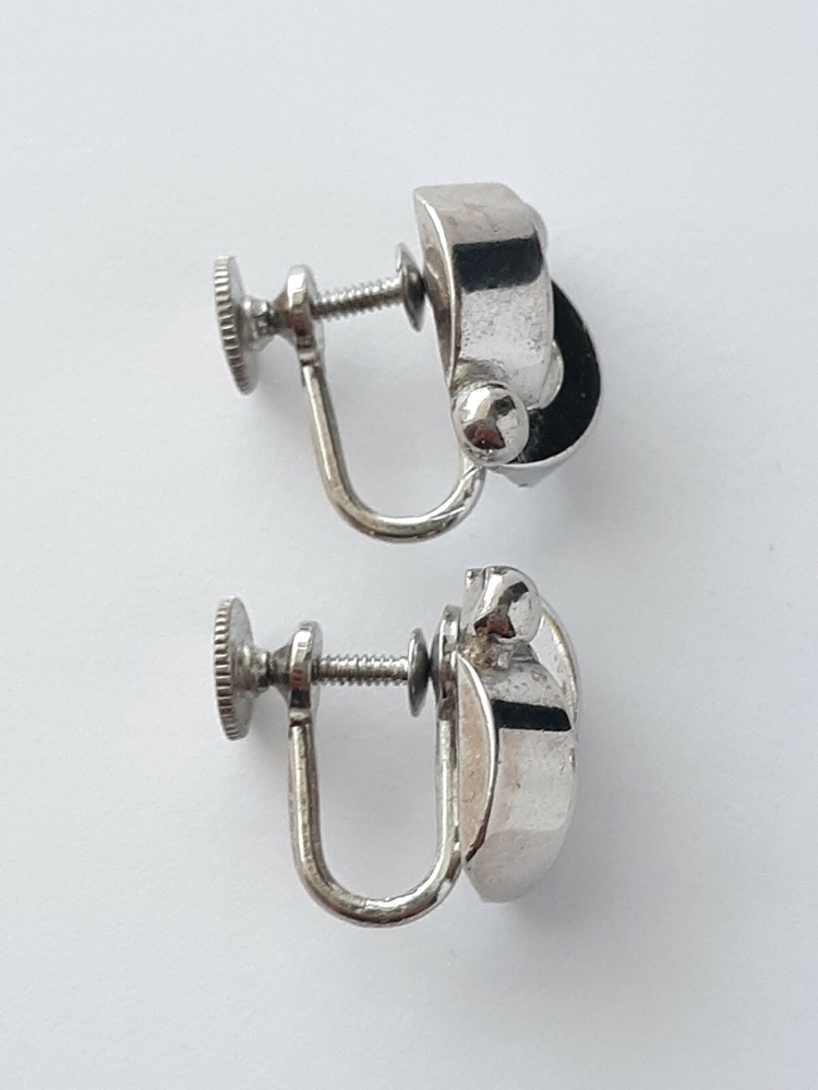 Vintage ELAN Silvertone Abstract Earrings Screw Back