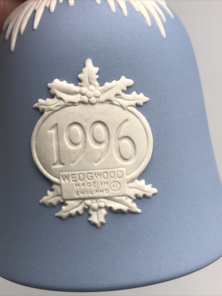Wedgewood Jasperware Christmas Bell 1996