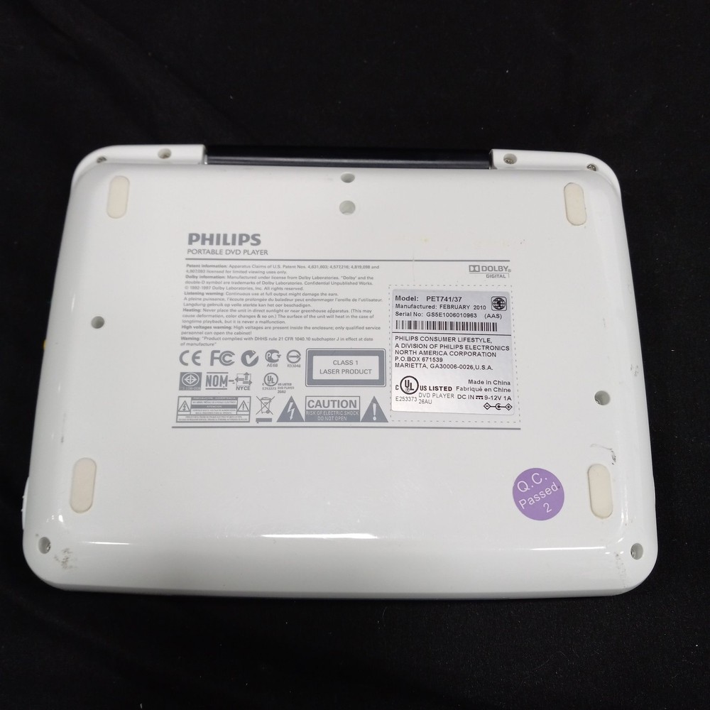 Philips Model PET741/37 Portable DVD Player