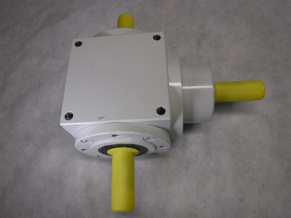 New Atek 0-266-80-003-7 Angular Gear Reducer J1