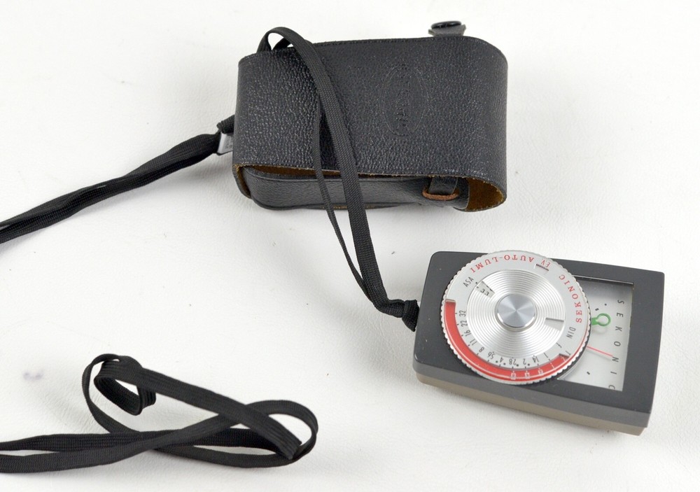 Sekonic Auto-Lumi Analog Light Meter - working