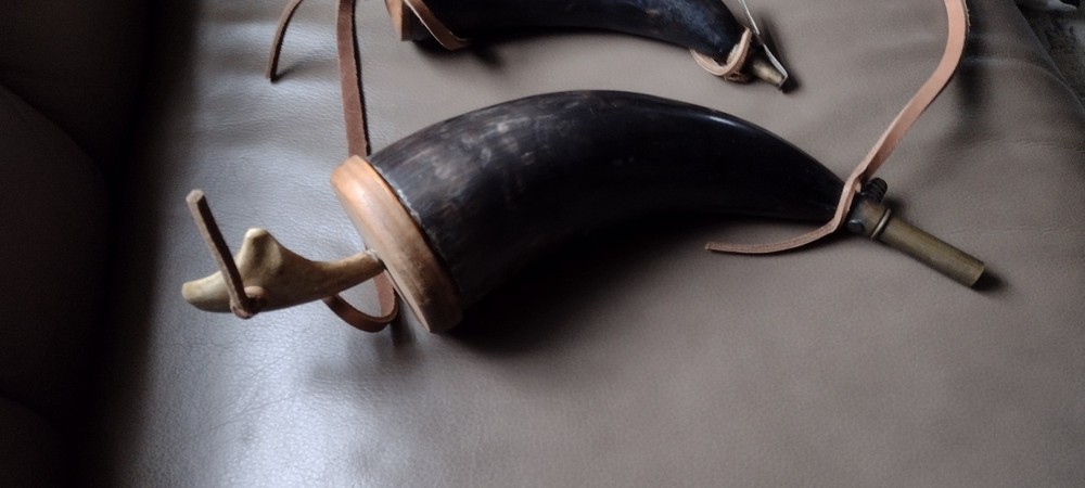 Vintage Bullhorn Blackpowder Keg Horns Muzzleloader