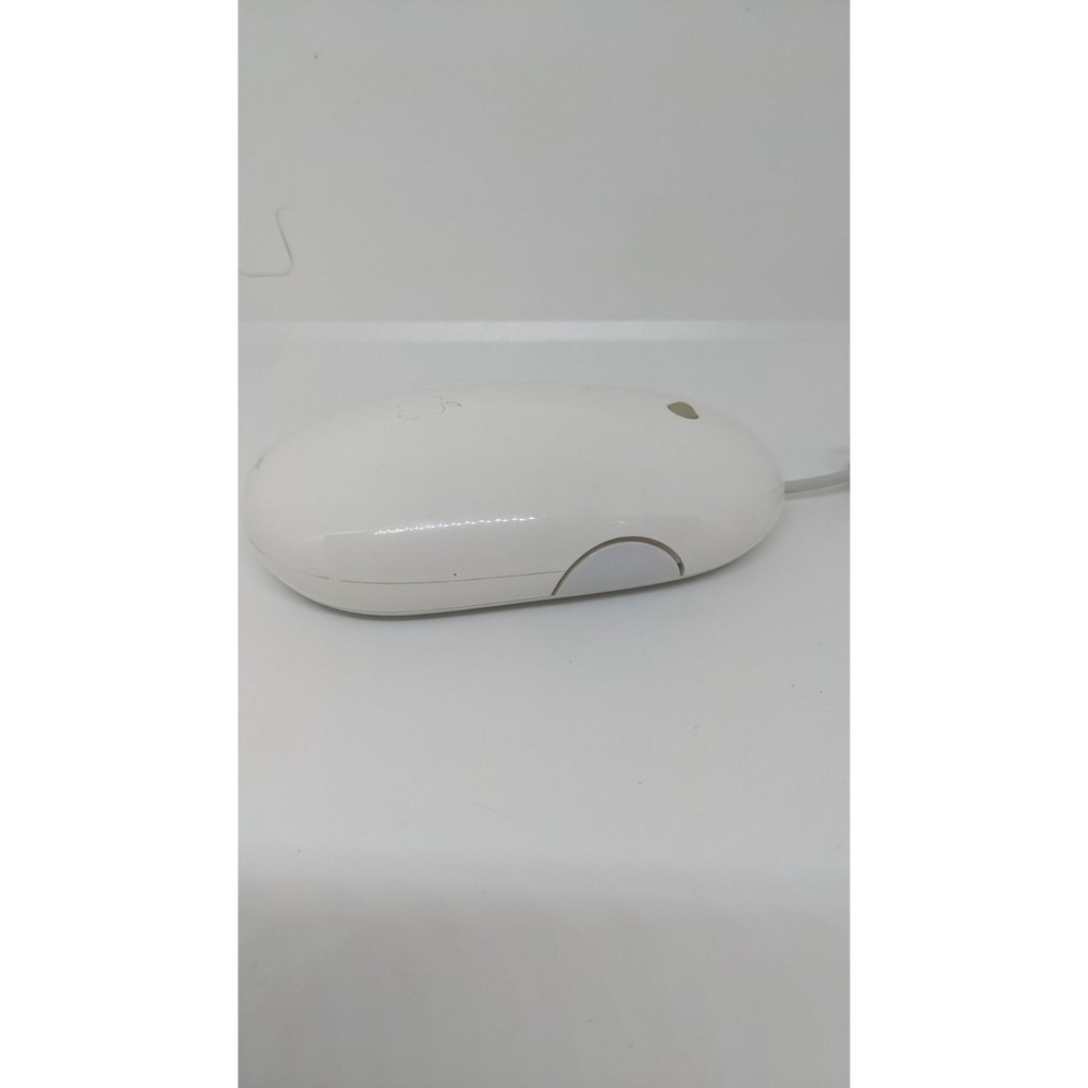 Apple A1152 White USB Scroll Wheel Wired Optical Mouse Works Great
