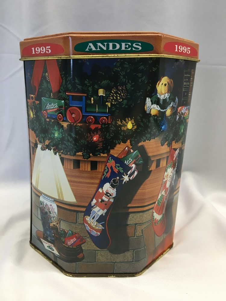 ANDES 1995 Octagon Tin CHRISTMAS STOCKINGS EMPTY