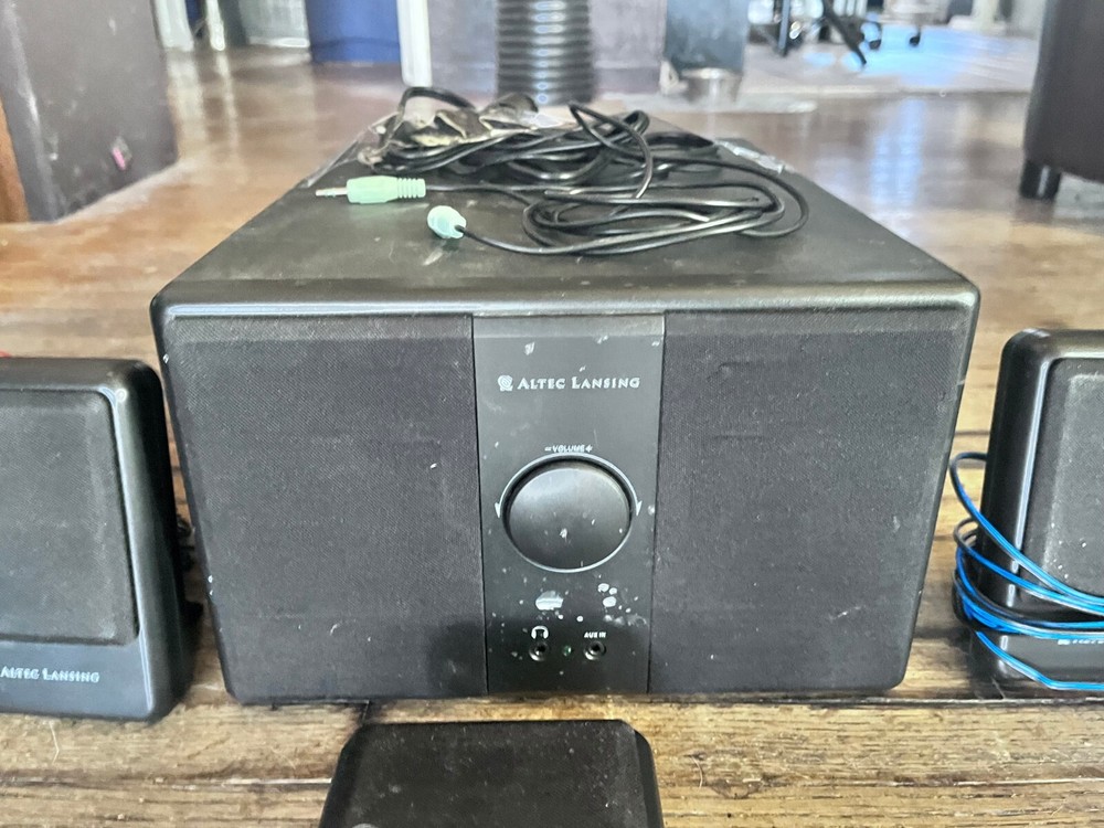 Altec Lansing Surround Sound 5.1 System