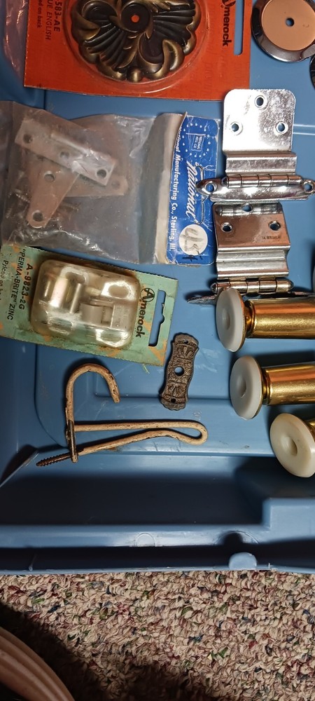 Lot VTG Misc Hardware CABINET Pulls Knobs BACK PLATES LIGHT PULLS CHAIR BOOTS