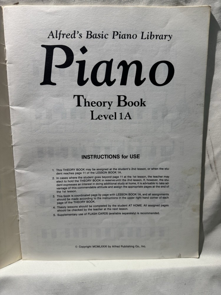 Alfreds Basic Piano Library Piano Theory Book Level 1A