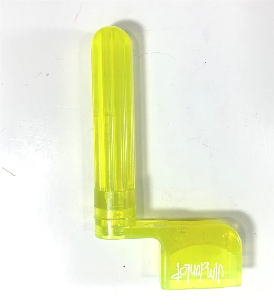 Dunlop Guitar String Winder 2-Pack Easy To Wind Pulls Bridge Pins Gel Yellow