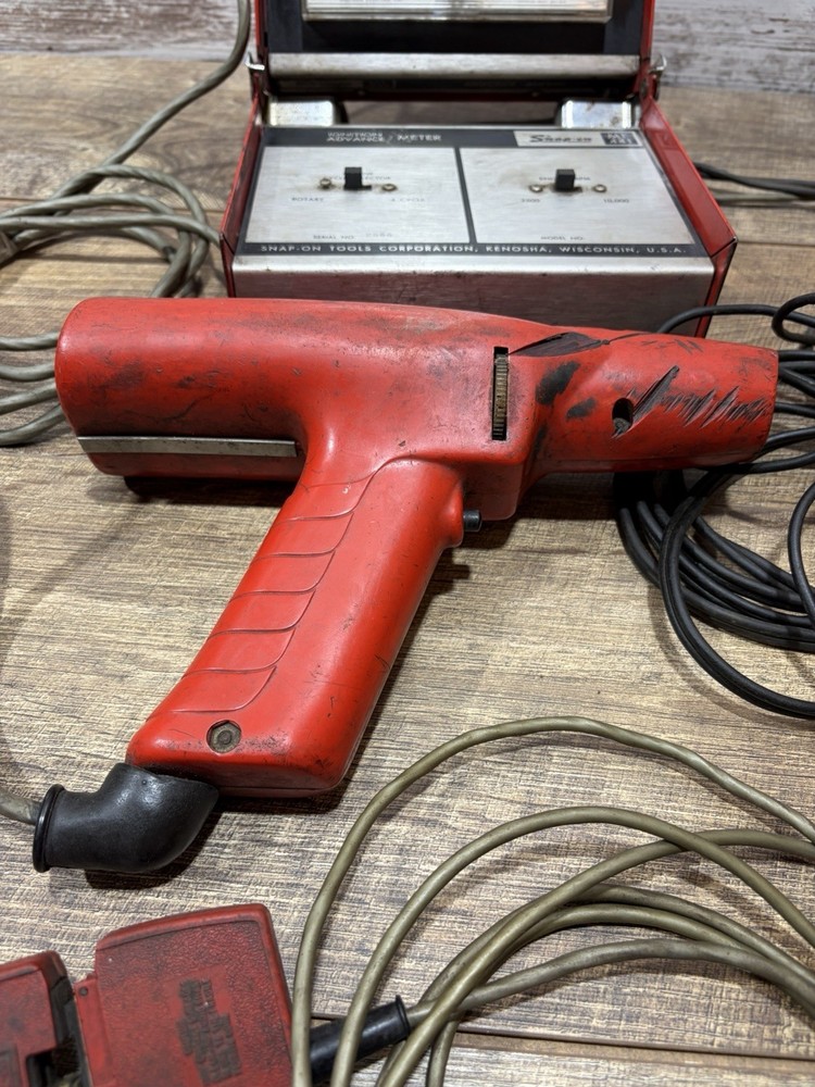 SNAP-ON MT-441 Ignition Advance Meter And Timing Light Kit UNTESTED.