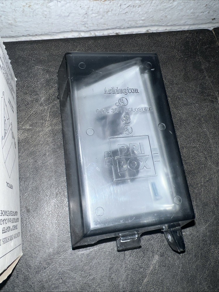 Arlington DBPV1C Dri-Box Clear Vertical Mount