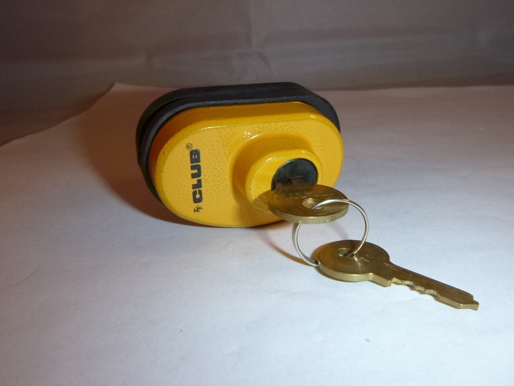 CLUB Keyed Trigger Gun Lock New