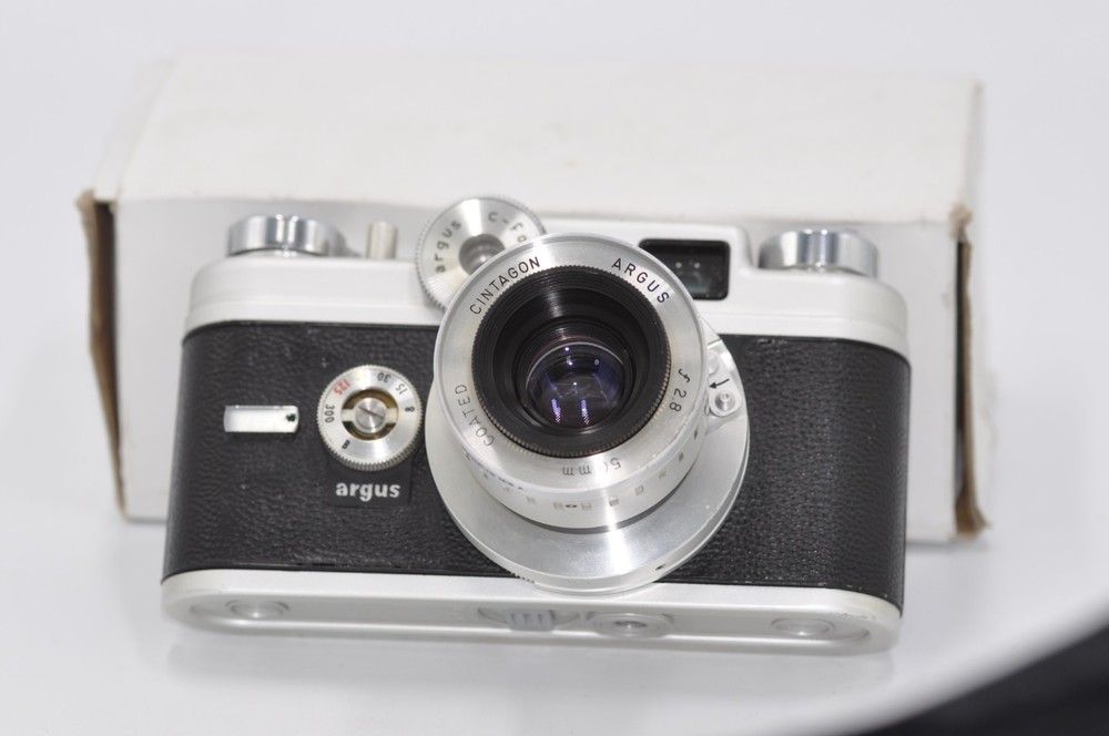 argus C44 rangefinder with light meter
