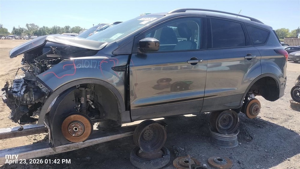 LEFT FRONT SPINDLE KNUCKLE OEM 13-19 FORD ESCAPE