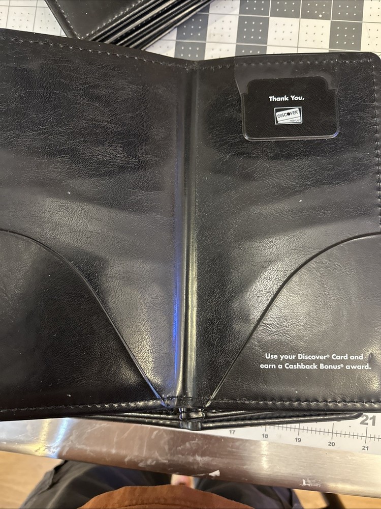9- Used Double Panel Discover CHECK Books PRESENTERS RESTAURANT