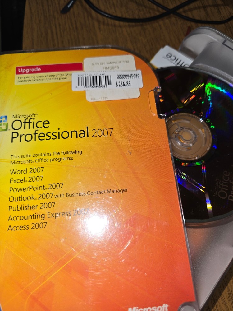 Microsoft Office Professional 2007 Upgrade - Retail Version, Complete w/ Key
