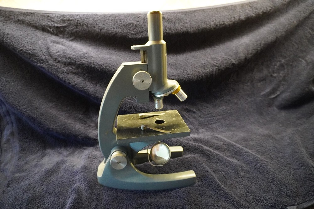 Bausch & Lomb ST Microscope, Two Objectives, Light - Vintage