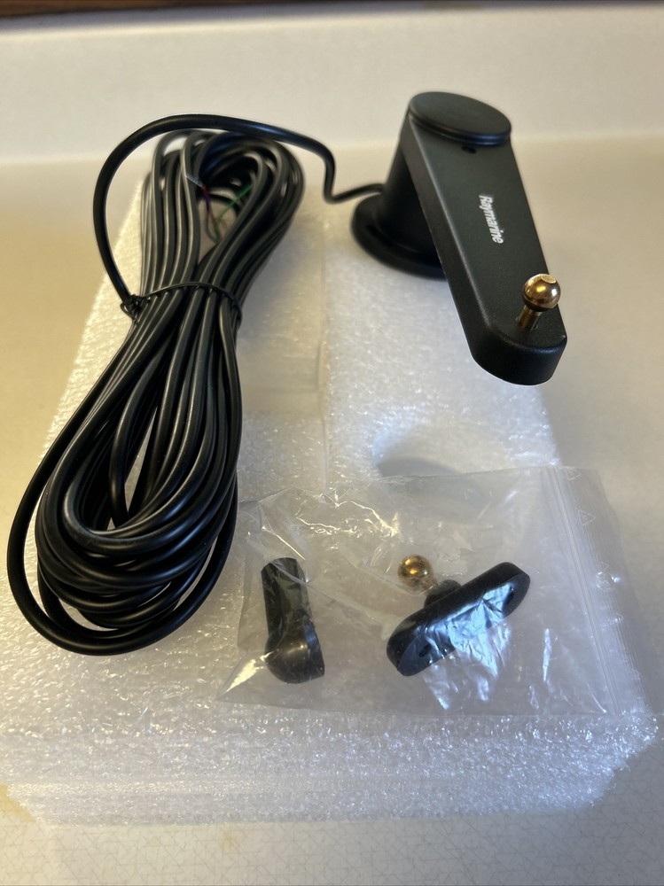 Raymarine rudder reference unit E70099. Brand new.