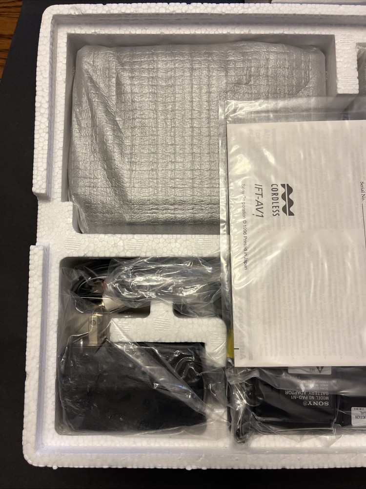 Sony IFT-AV1 Cordless AV Transmitter System - NEW