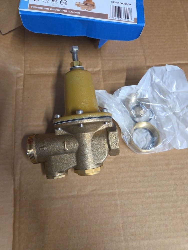 Watts 1-in Brass Water Pressure Reducing Valve (LF25AUB-Z3) NEW in Box