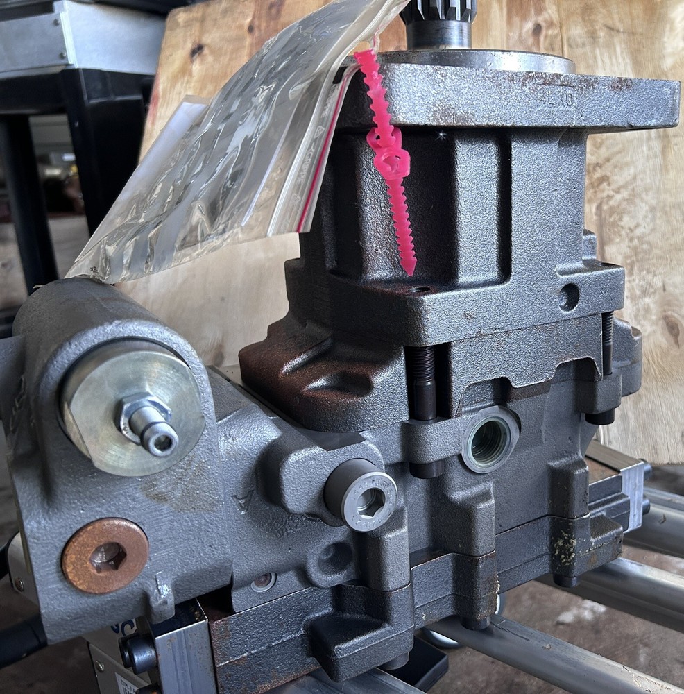 Parker VOAC Variable Displacement Axial Piston Motor V14 110cc Open/Closed Loop