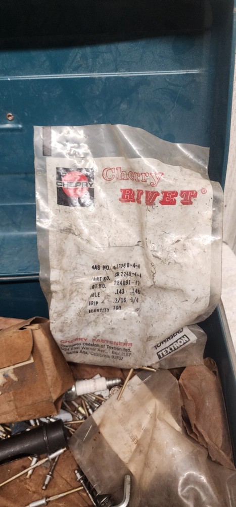 Boston Pneumatic Rivet Puller & Accessories Lot With Box