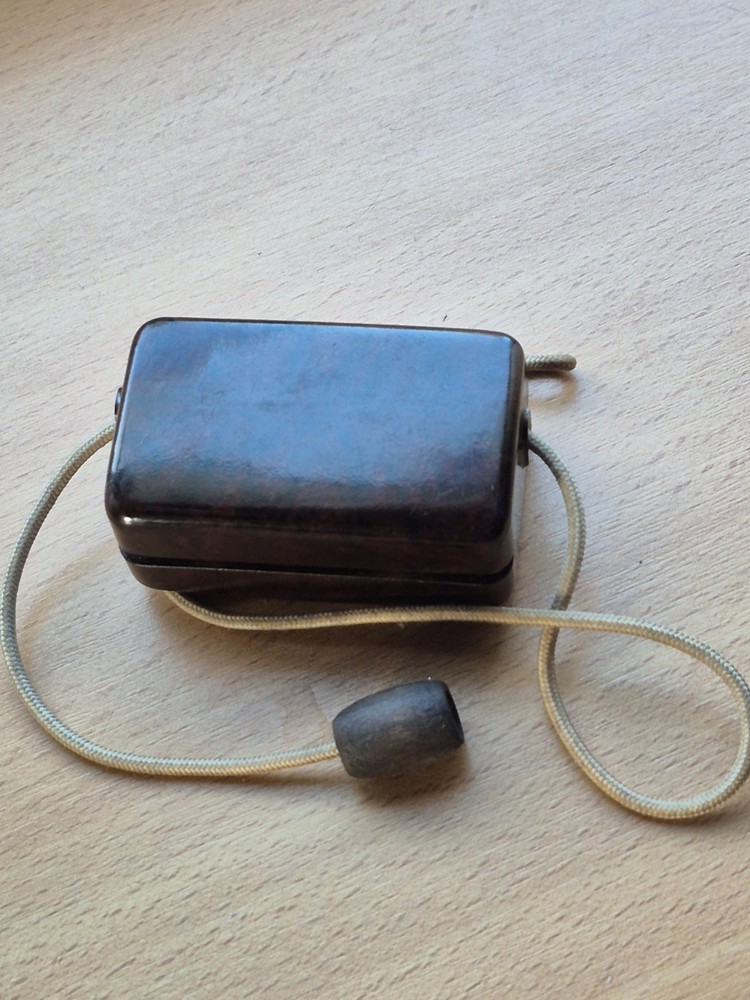 VINTAGE bakelite safety razor blade sharpener, rare sharpening