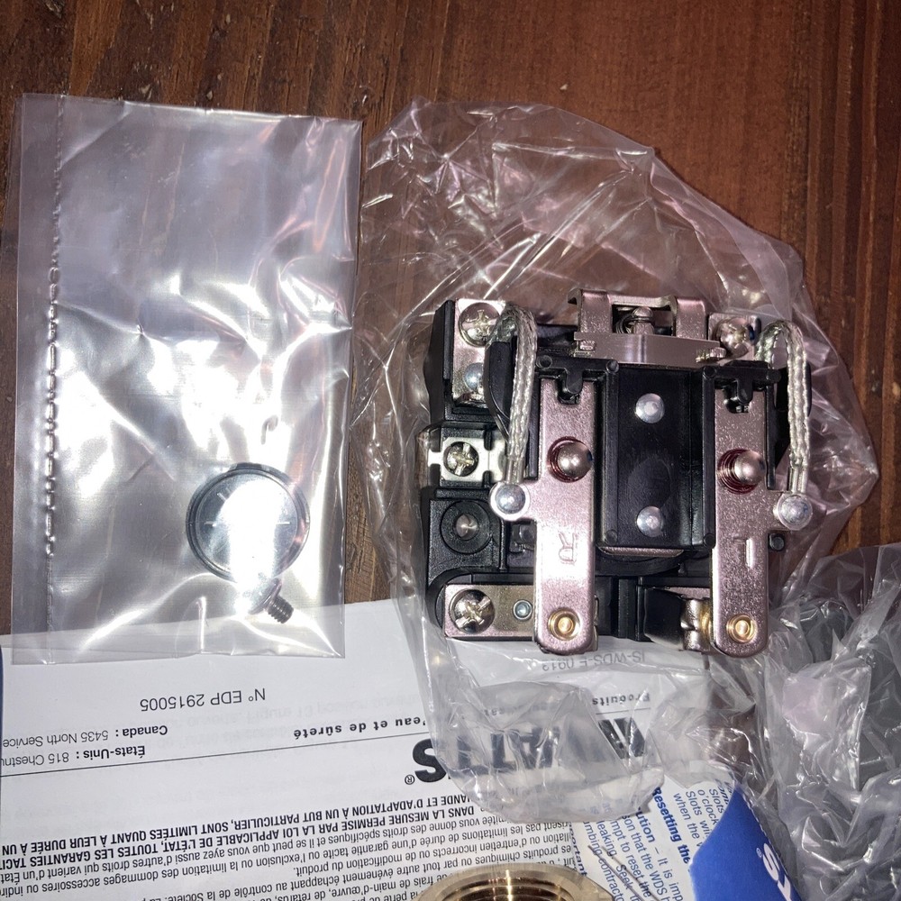 Watts LFWDS-E220. Water Detector Shutoff Kit w/ Valve, Cutout, P.S., Detector