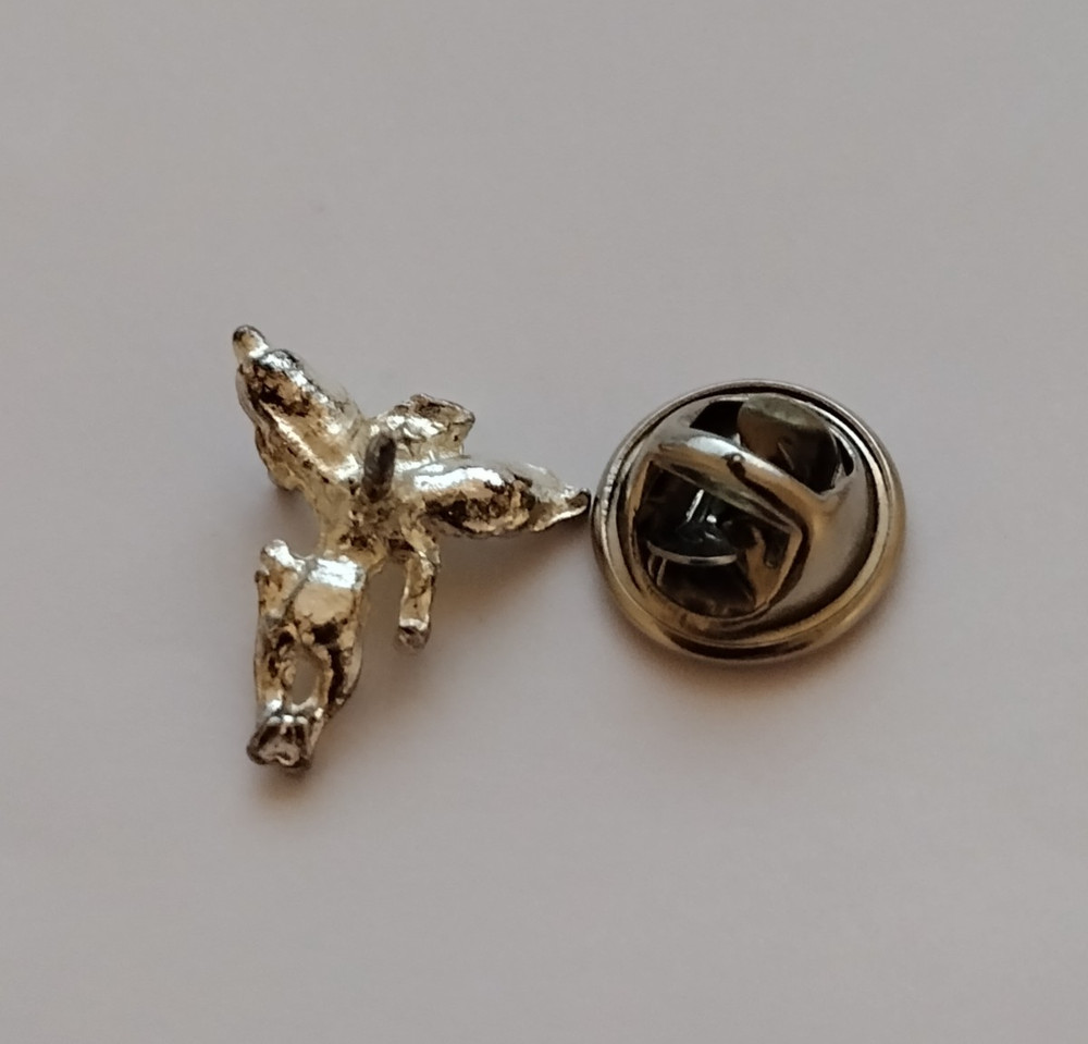 Small Silvertone Angel Tack Pin