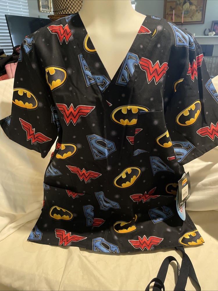 Justice League Scrub Top Small 3 Pockets