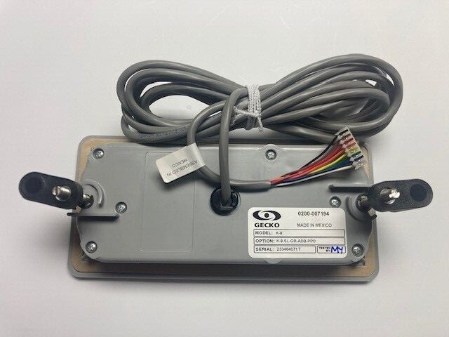 Gecko S ClassSpa Pack w/Heater and Topside Complete