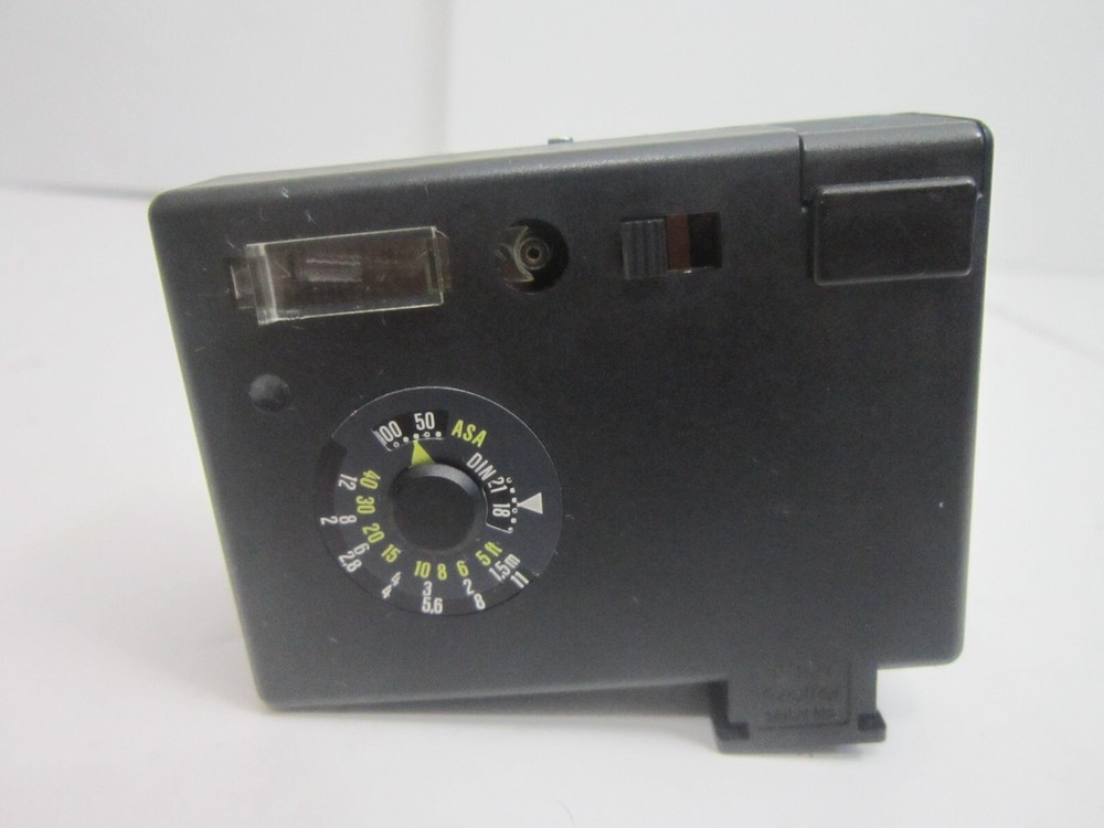 Vintage Rollei 35 Camera, E15B Flash with The Original Case