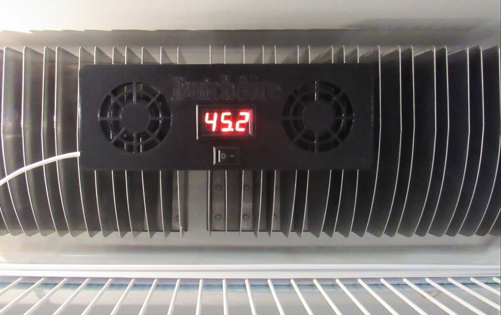 RV Refrigerator Fin Fan with Temperature Readout
