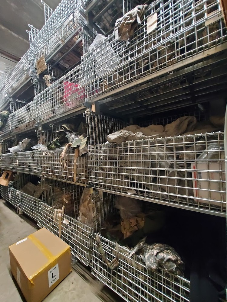 1 Collapsible Stackable Container Wire Mesh Warehouse Shipping Pallet Cage