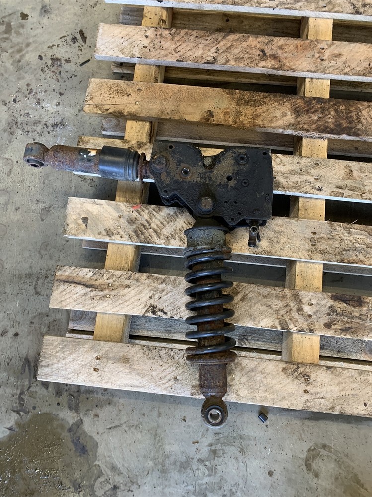 CF DAF NS CAB LOCK, SHOCK AND SPRING.