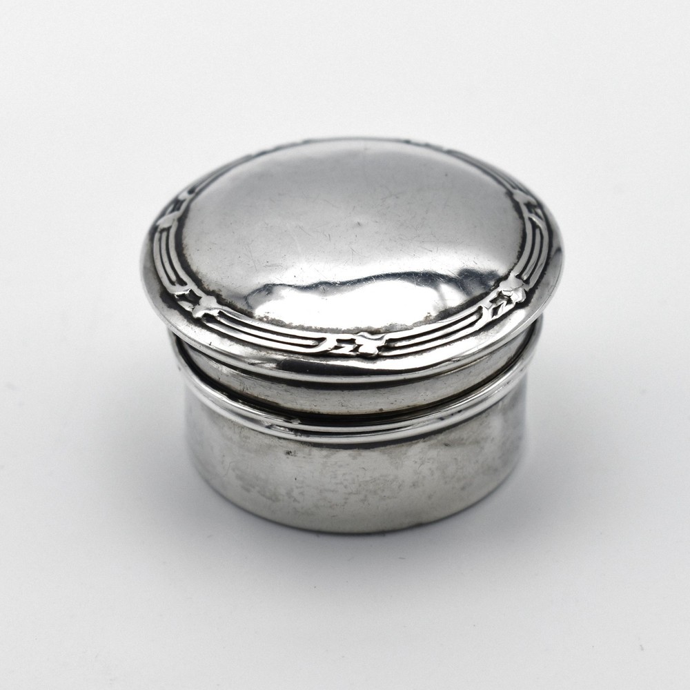 Antique Solid Silver Pill Pot Snuff Box Powder Pot 1921