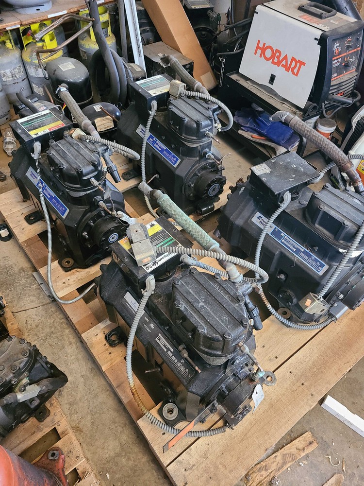 Copelamatic Semi Hermetic Compressors