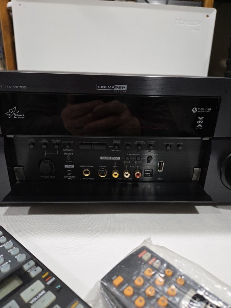 Yamaha RX-V2700 AV Receiver