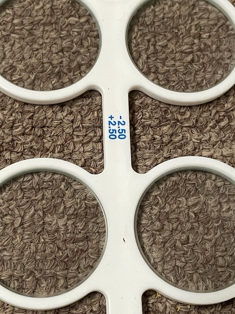 Accommodation Eye Flipper Set with Carrying Case