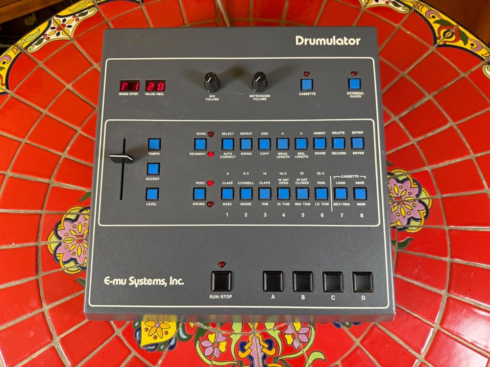 E-MU Systems Drumulator 8-Voice Drum Sampler 1983