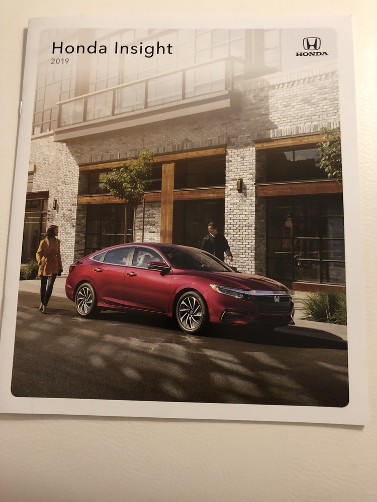 2019 HONDA INSIGHT 18-page Original Sales Brochure