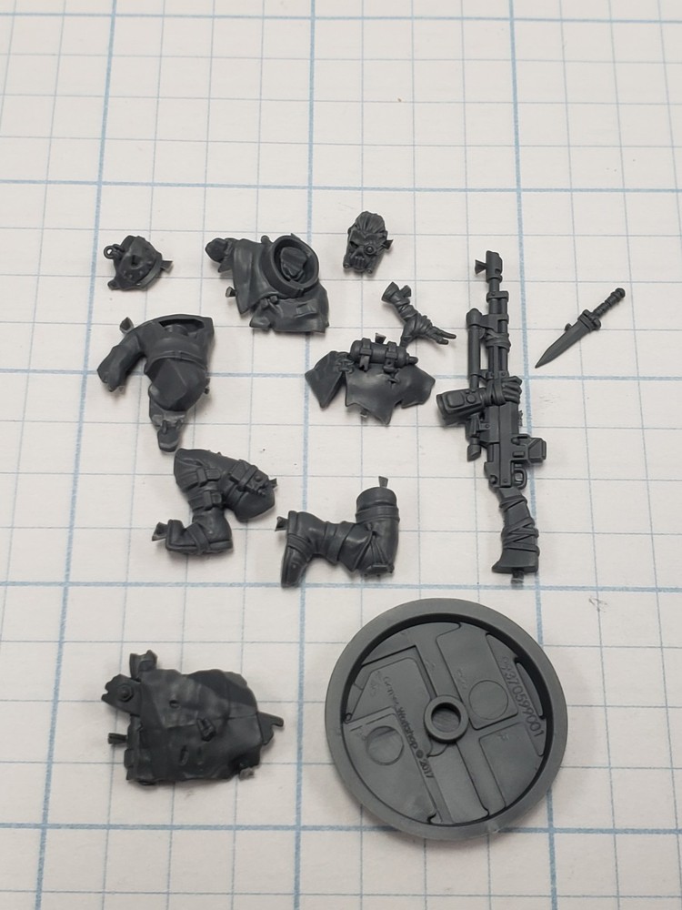 Warhammer 40k Necromunda Bits Hangers On  - Dome Runner Pathfinder