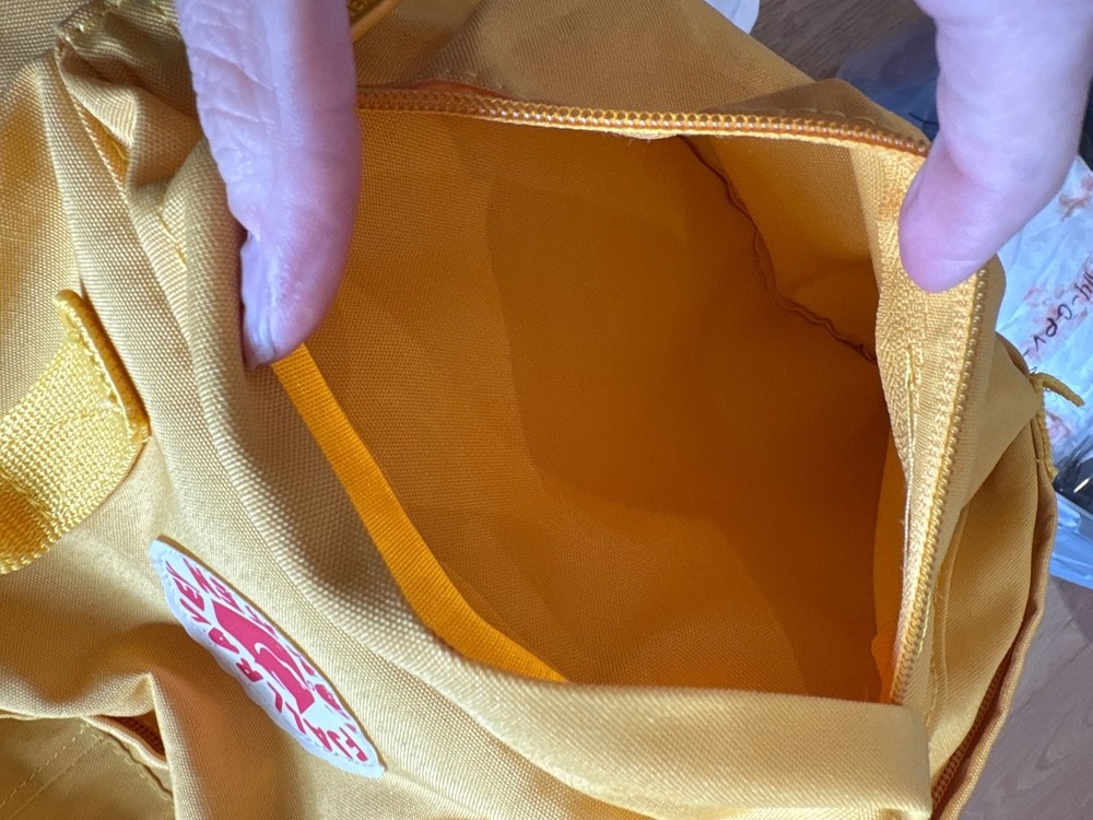 Fjällräven Kånken Classic Backpack - Warm Yellow