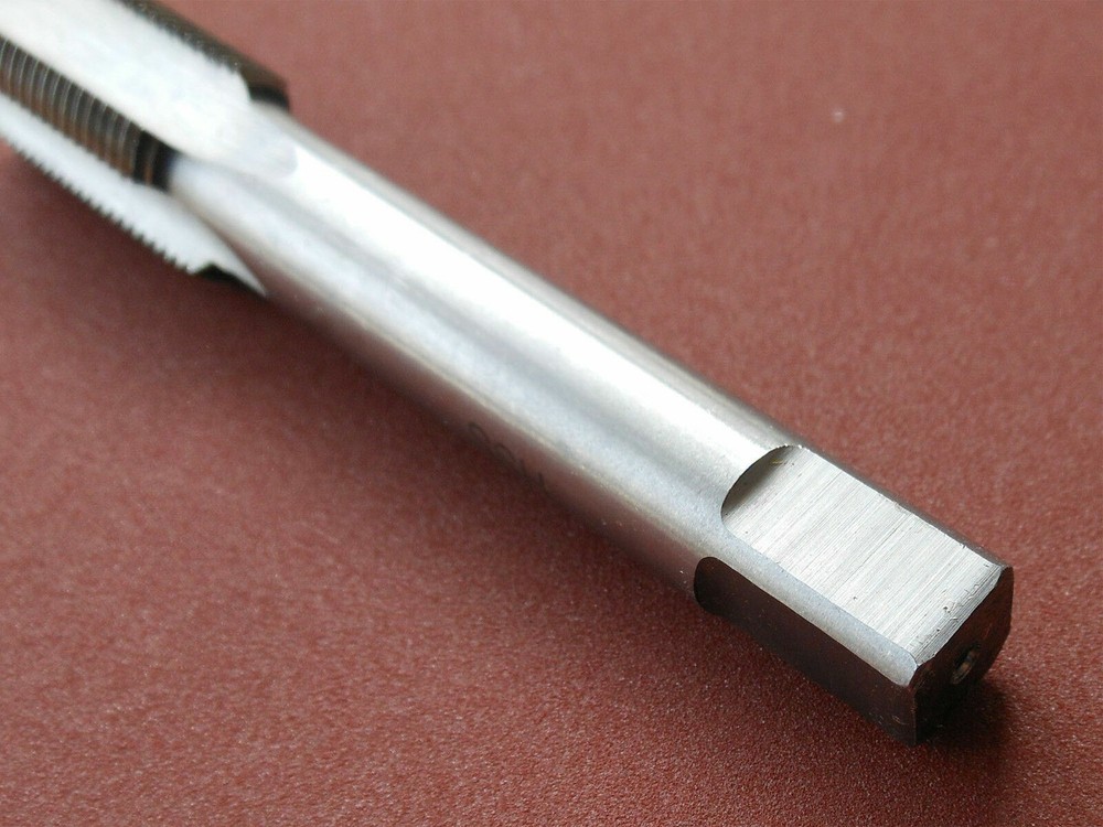 1pc HSS 5/8-12 Left Machine Tap Thread Tap Threading Tool